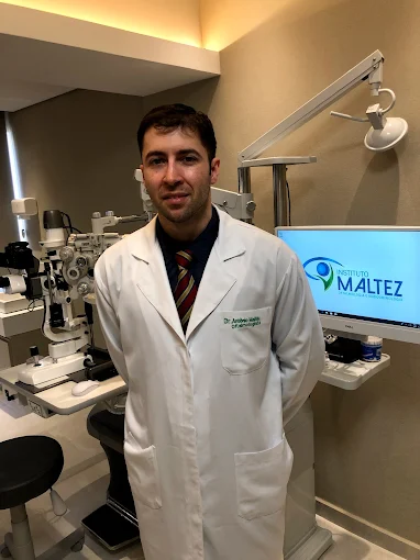 Dr. Antonio Maltez no consultório